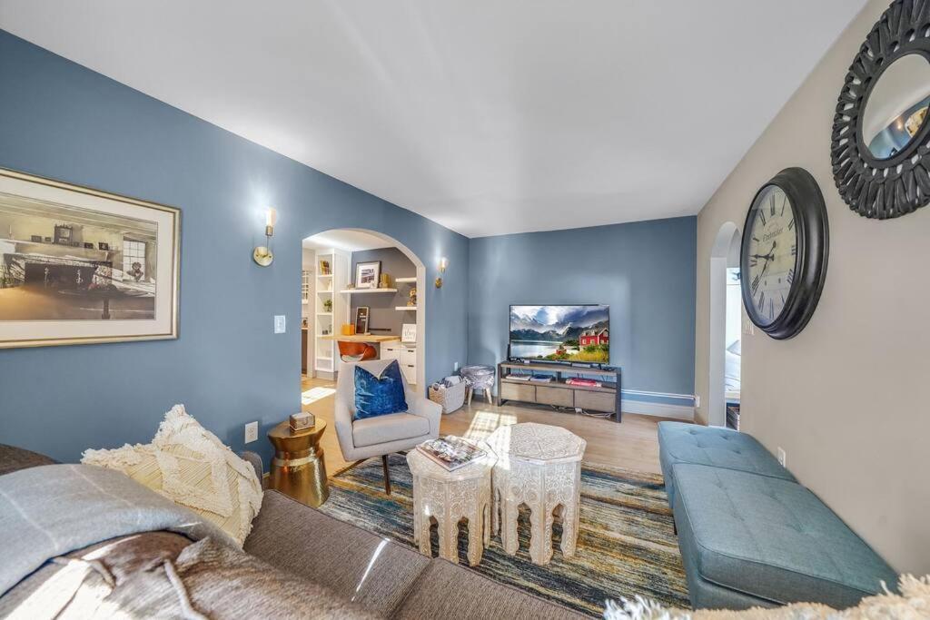 Luxury Apartment In Historic Carriage House Kennett Square Bagian luar foto