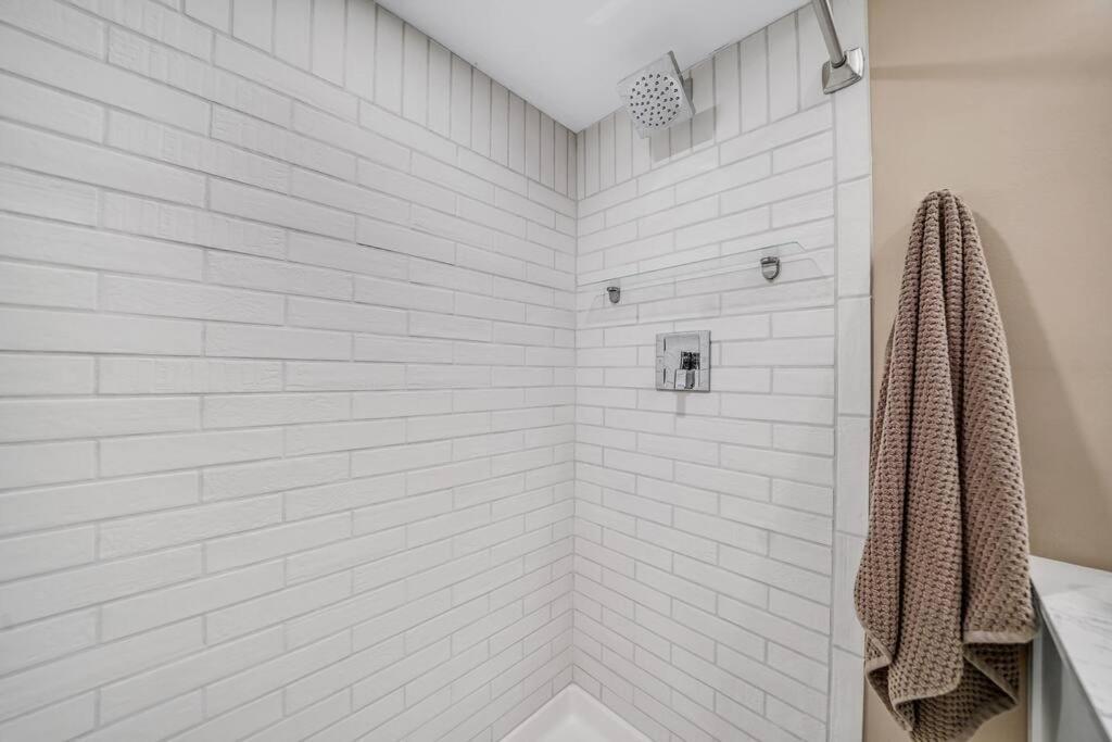 Luxury Apartment In Historic Carriage House Kennett Square Bagian luar foto