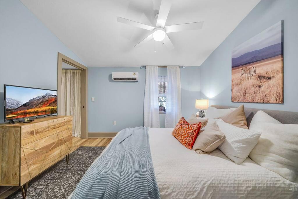 Luxury Apartment In Historic Carriage House Kennett Square Bagian luar foto